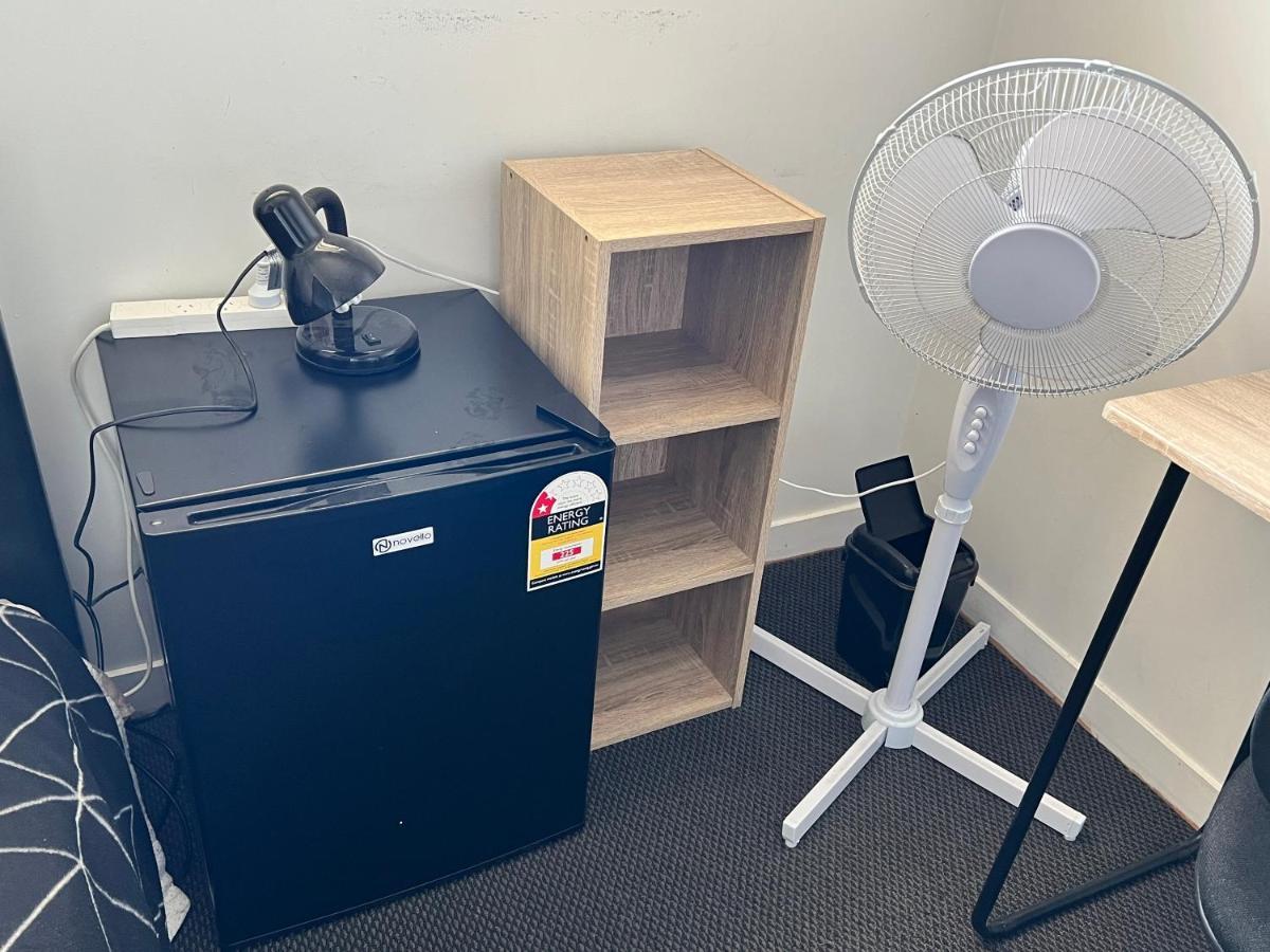 Single Room #1 Or #3 - Homestay Family Home - No Breakfast Hamilton Extérieur photo